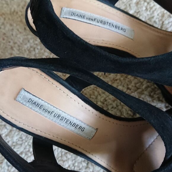 Diane von Furstenburg Platform Black Suede Strappy Slingback size 6.5 - Picture 7 of 12
